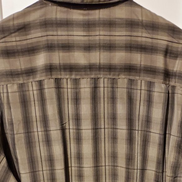 Haggar Casual Shirt - XL - Picture 3 of 4